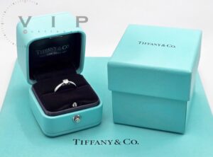 TIFFANY & CO Harmony Verlobungsring – 950 Platin & 0,27 ct Brillant (Größe: 51,5)