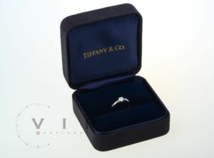 TIFFANY & Co. Engagement Ring 950 Platinum & Diamonds 0.33ct (size: 52)