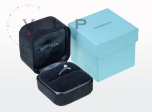TIFFANY & Co. Setting engagement ring 950 platinum · 0.28 ct diamond (size 49.5)