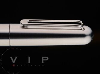 MONTBLANC-M-RED-SIGNATURE-MARC-NEWSON-ROLLERBALL-PEN-KUGELSCHREIBER-113623-RARE-396227143826-7