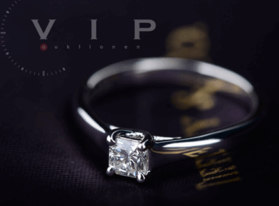 TIFFANY & Co. Lucida Verlobungsring 950 Platin & 0,29 ct Lucida-Diamant (Größe 50)